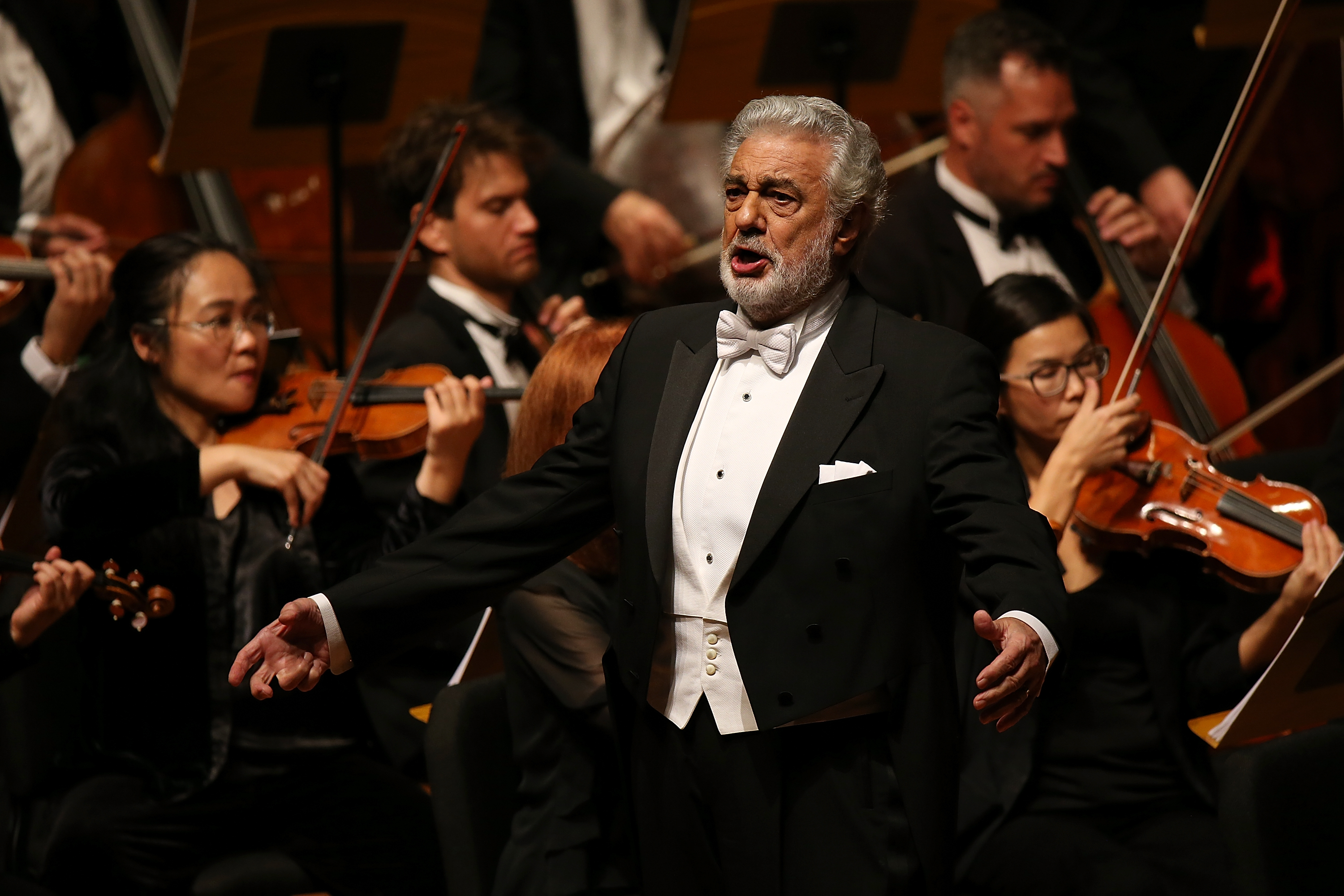 Accusé de harcèlement sexuel, Placido Domingo renonce à se produire