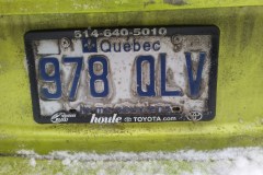 Plaques enneigées ou pelées : attention aux contraventions!