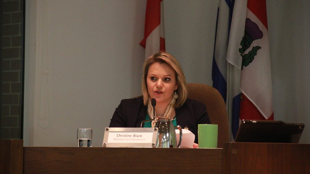 Christine Black, la mairesse de Montréal-Nord affirme se sentir «trahie» par l'administration Plante qui n'a pas voulu s'engager à achever le retrait des aménagements.