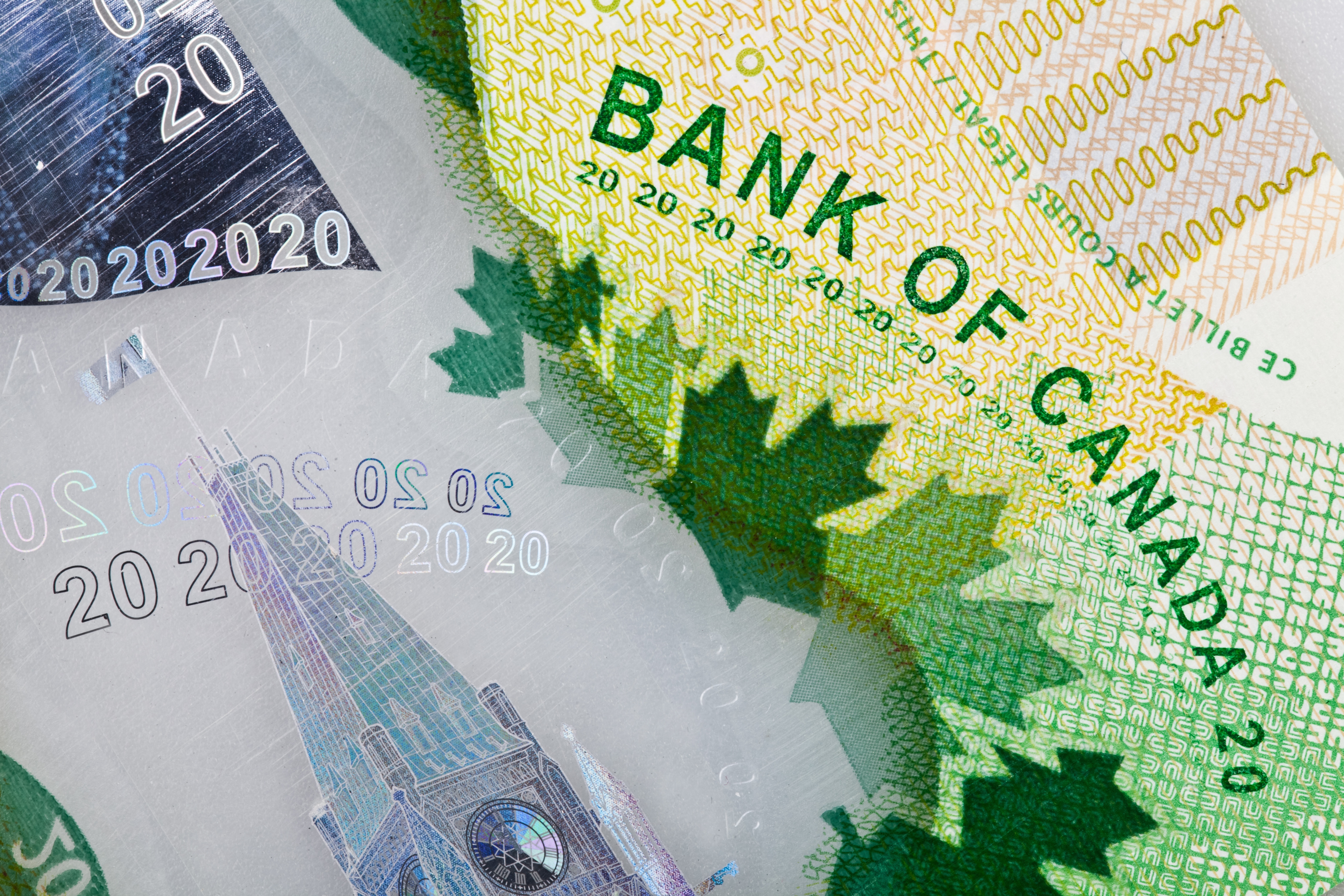COVID-19: la Banque du Canada abaisse son taux directeur