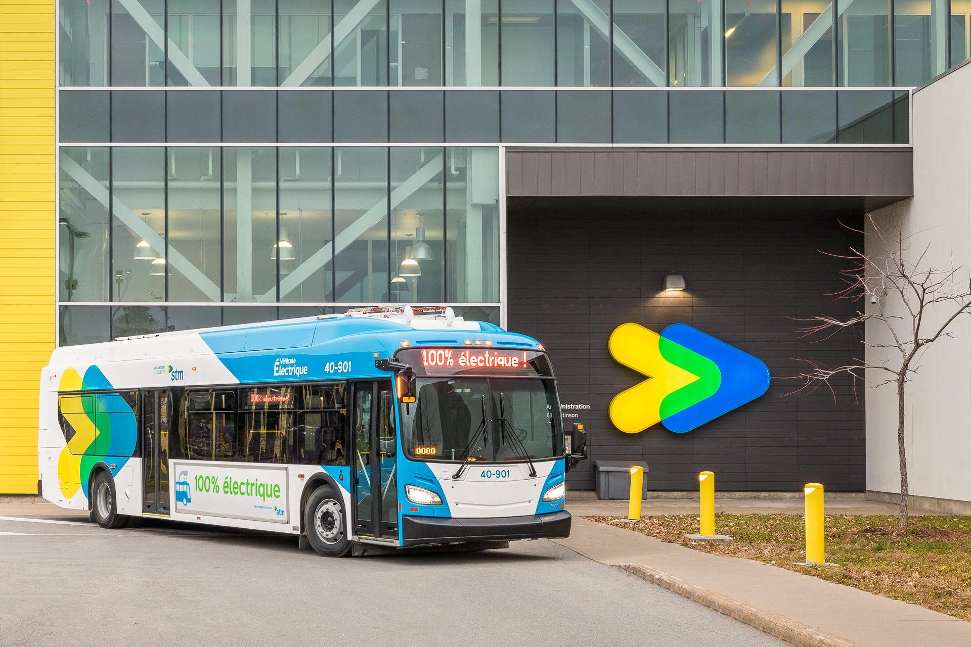 Un exemple d'un autobus New Flyer commandé par la STM. Ces bus seraient moins accessibles que les modèles actuellement utilisés par la STM.