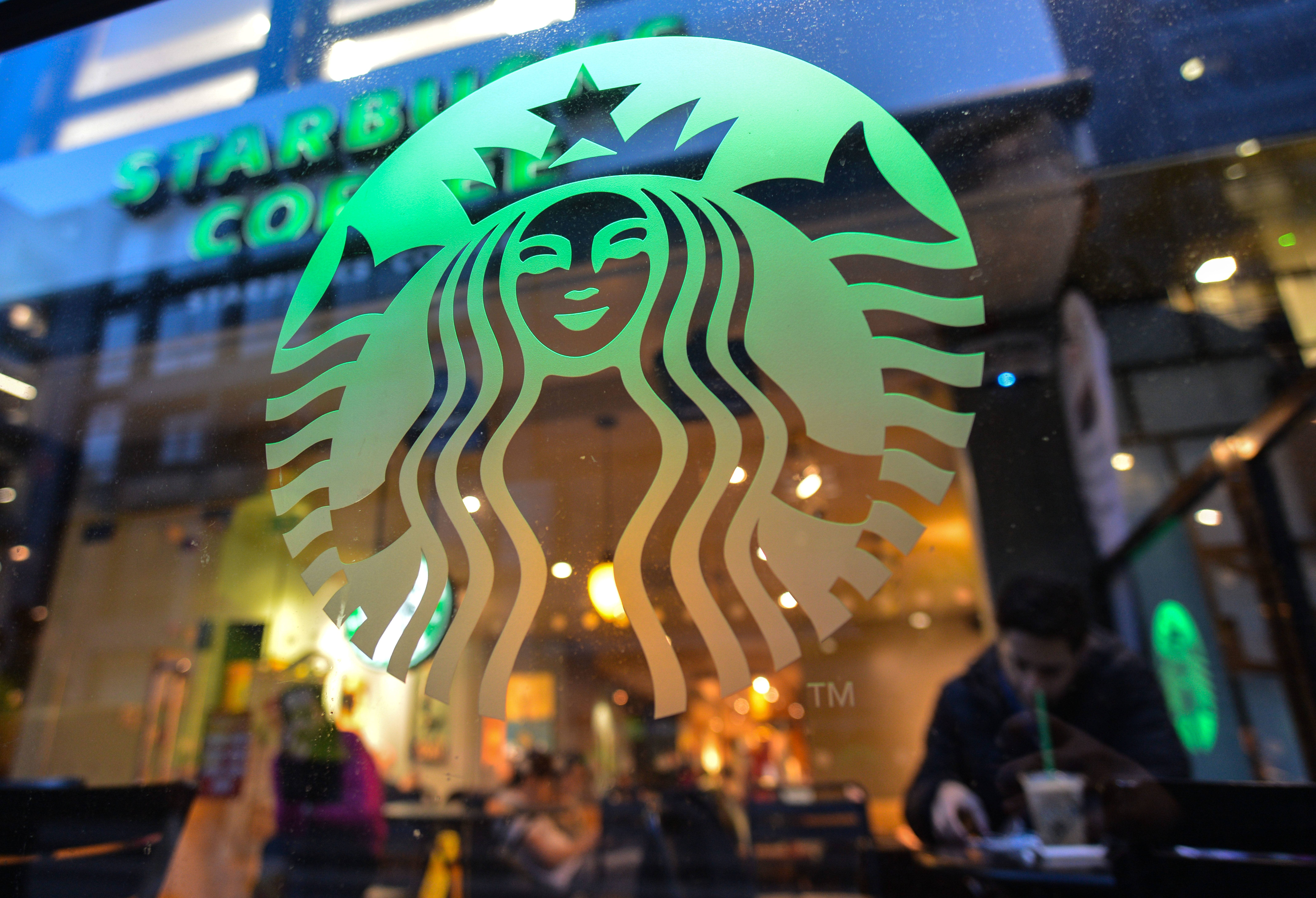 Starbucks coronavirus