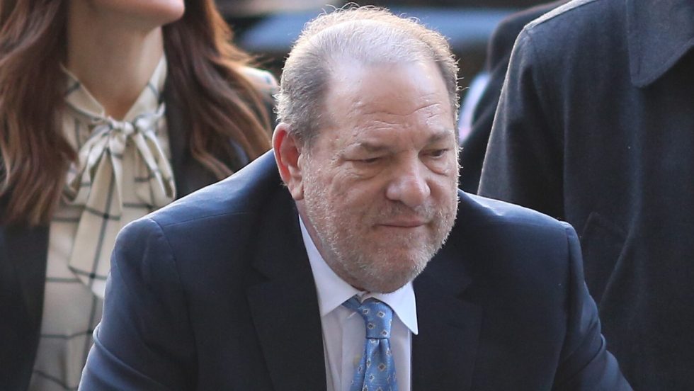 Weinstein condamné à 23 ans de prison pour viol et agression sexuelle