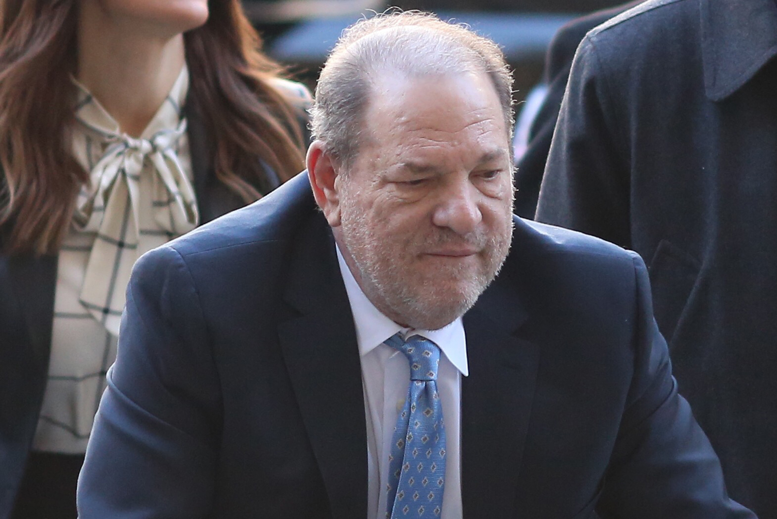 Weinstein condamné à 23 ans de prison pour viol et agression sexuelle