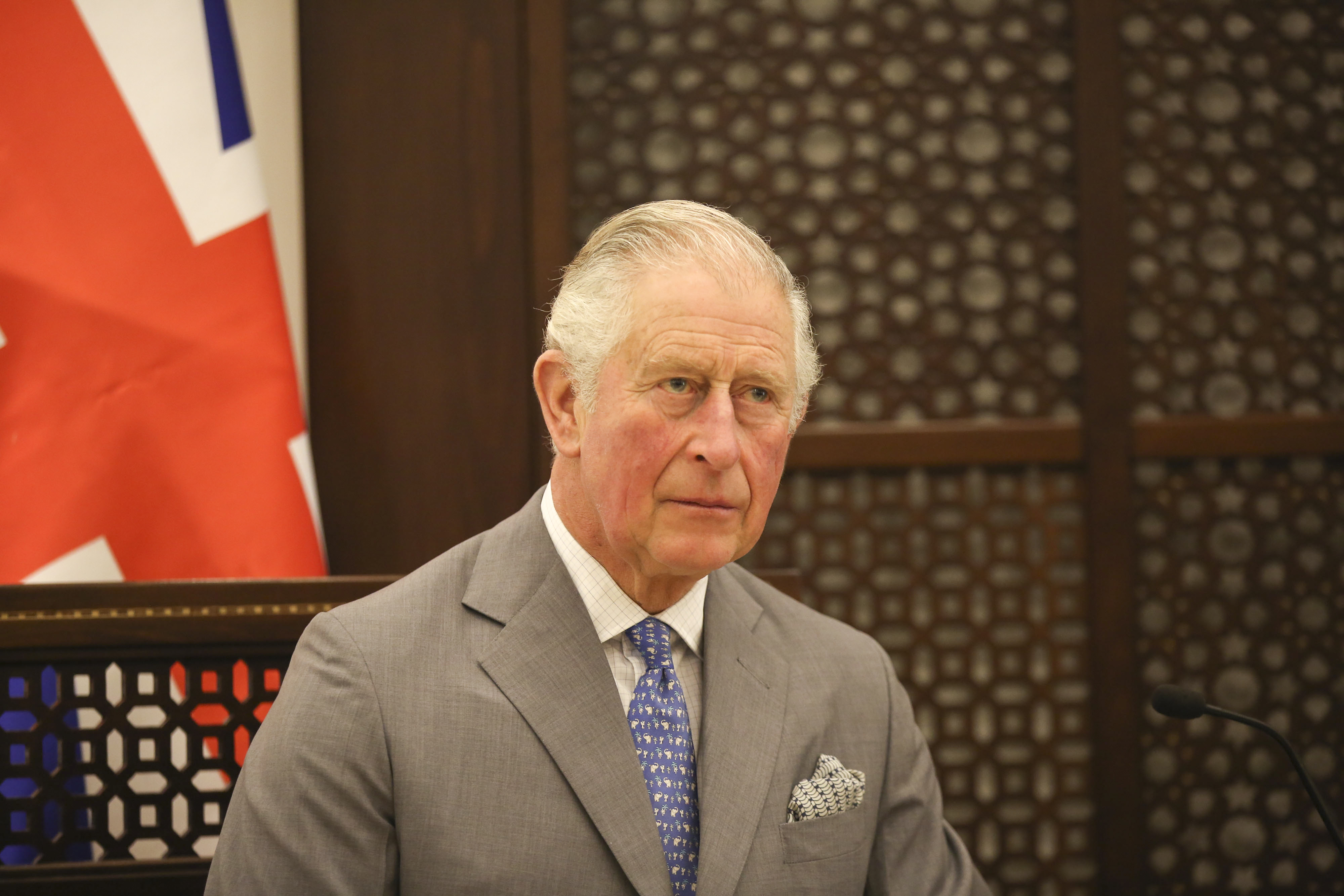 Le prince Charles est atteint du coronavirus avec de légers symptômes