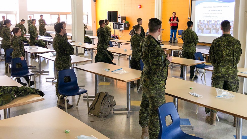 Militaires en formation pour les CHSLD