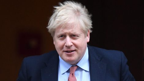 Boris Johnson sort des soins intensifs