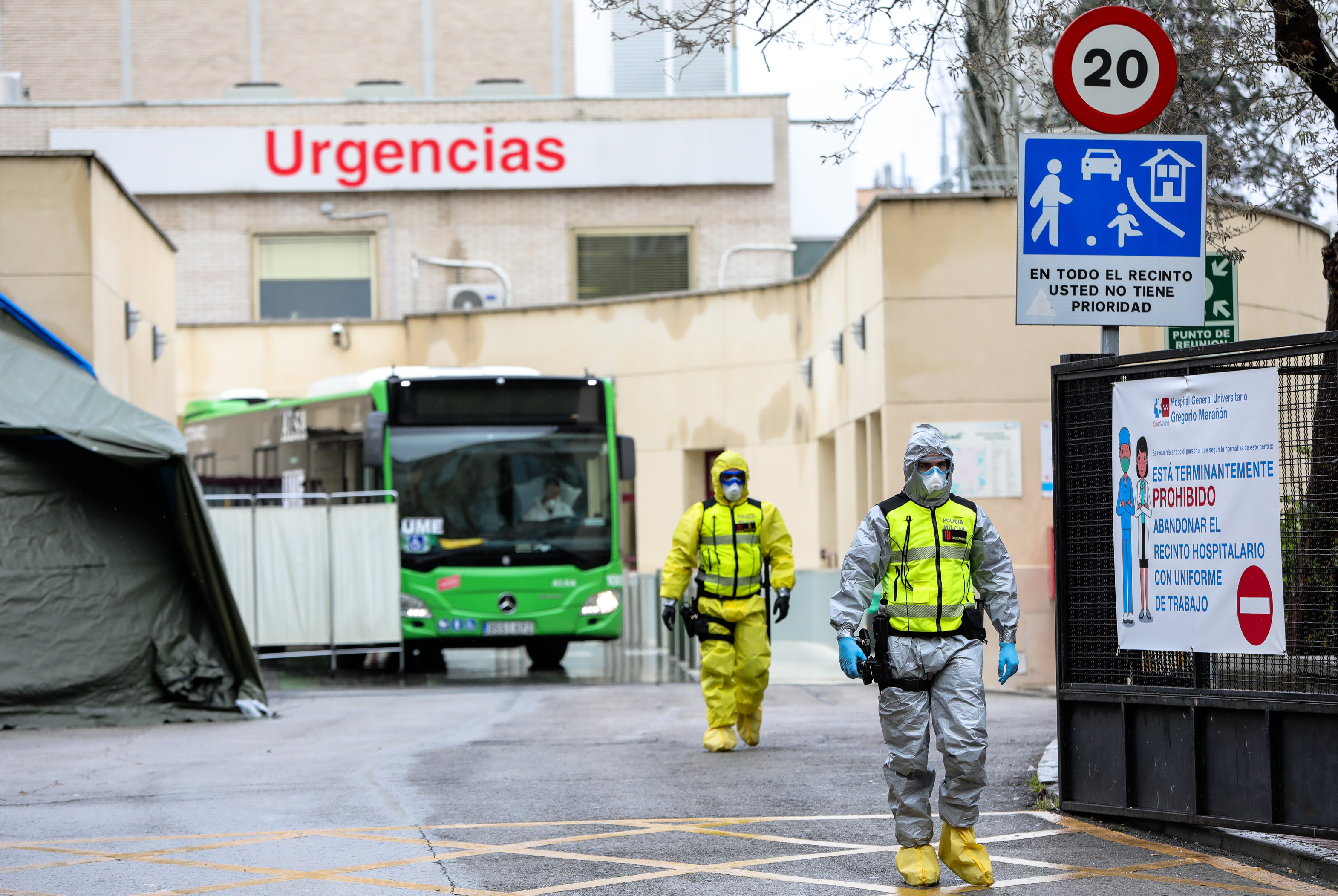 Plus de 102 000 cas de coronavirus en Espagne, nouveau record de décès