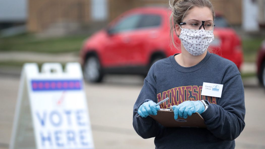 Primaire démocrate: les électeurs du Wisconsin votent en pleine pandémie