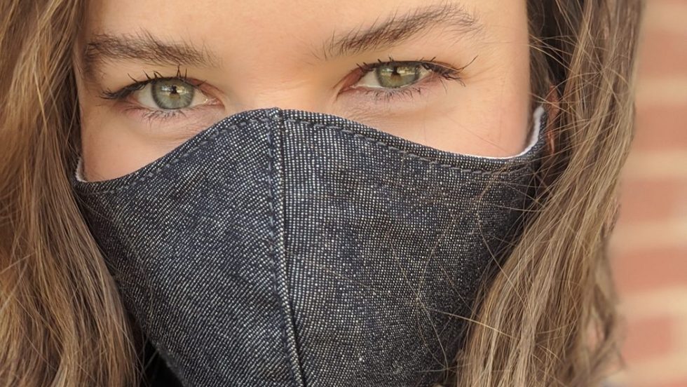 Masques en denim de Lola Jeans