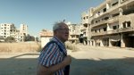 Capture d'écran montrant Robert Fisk dans le documentaire This is not a movie
