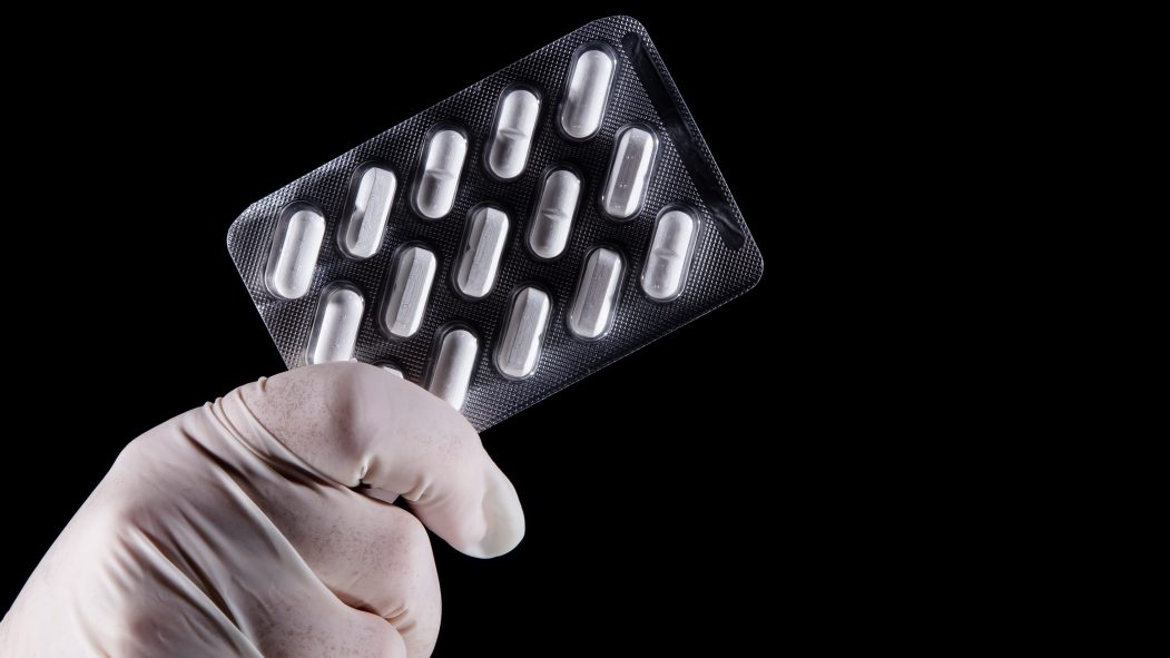 L’OMS suspend les essais cliniques avec l’hydroxychloroquine