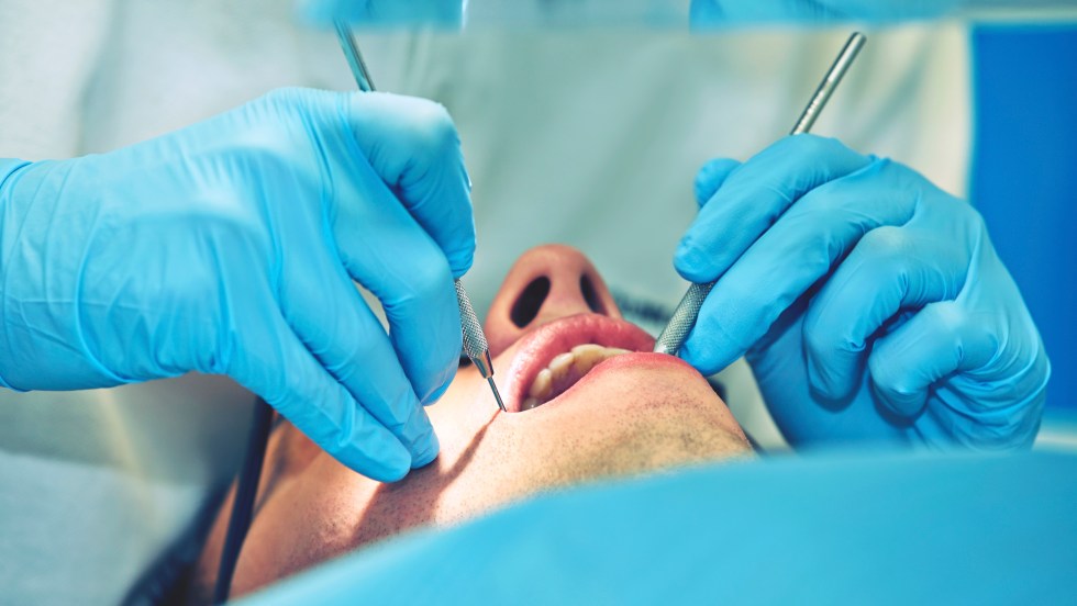 Les dentistes se préparent à ouvrir le 1er juin