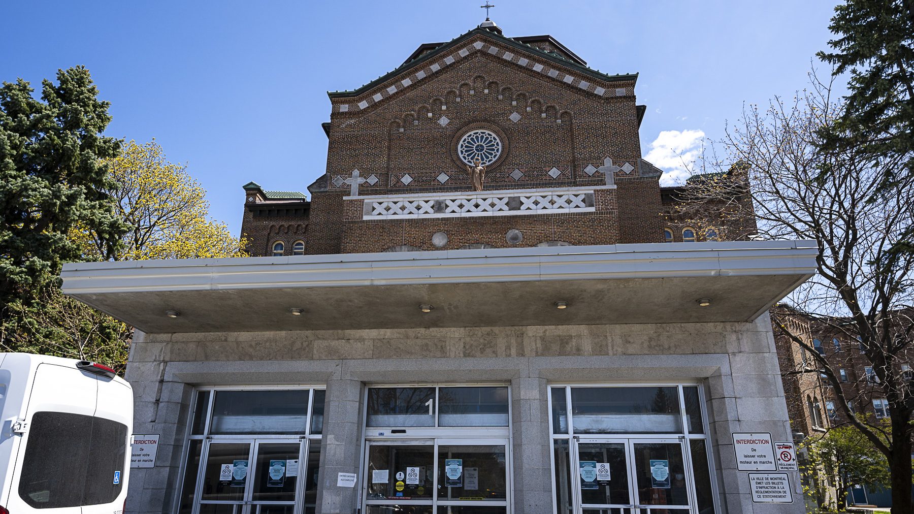 coronavirus Hôpital du Sacré-Coeur