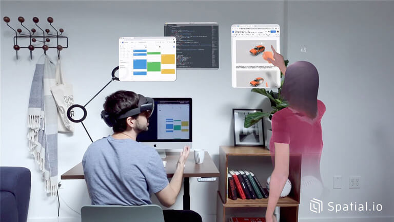 Contrairement aux plateformes classiques, Spatial crée tout un univers virtuel pour nos réunions. spatial vidéoconférence réalité augmentée