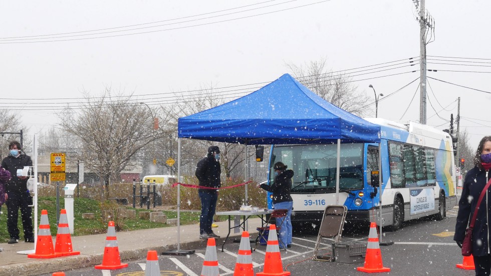 Clinique mobile dépistage COVID-19