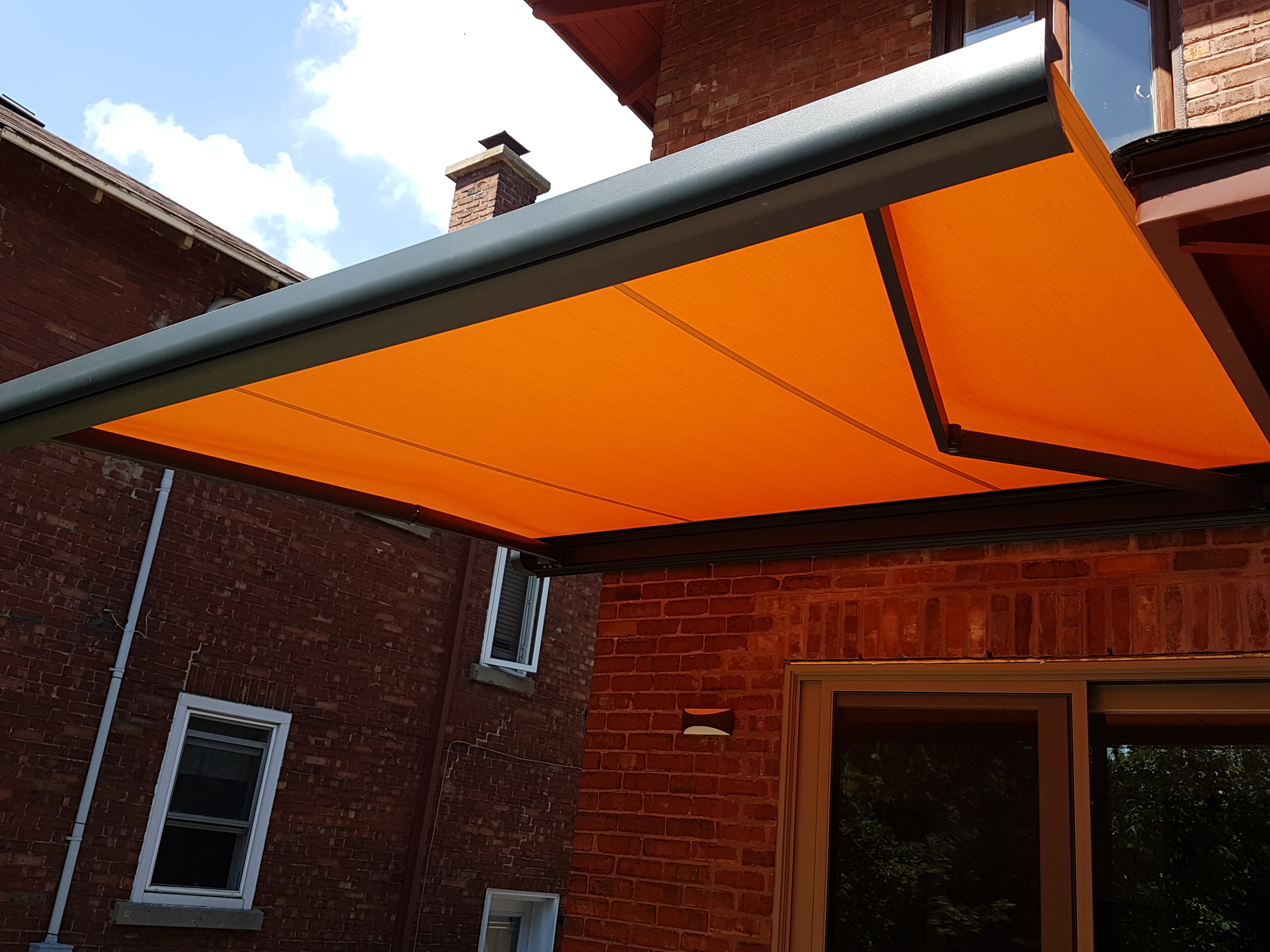 Auvent orange