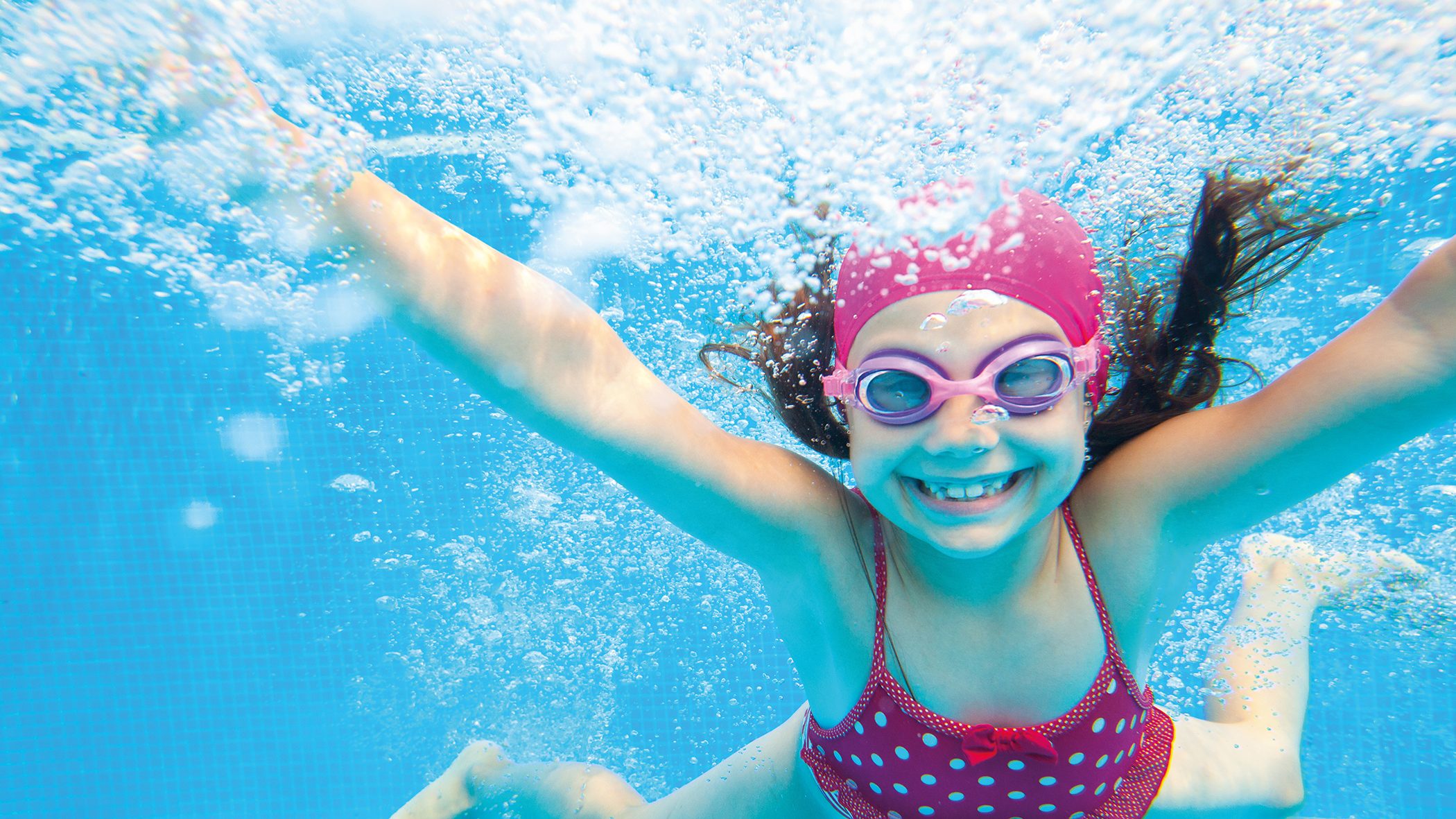 Fillette qui se baigne