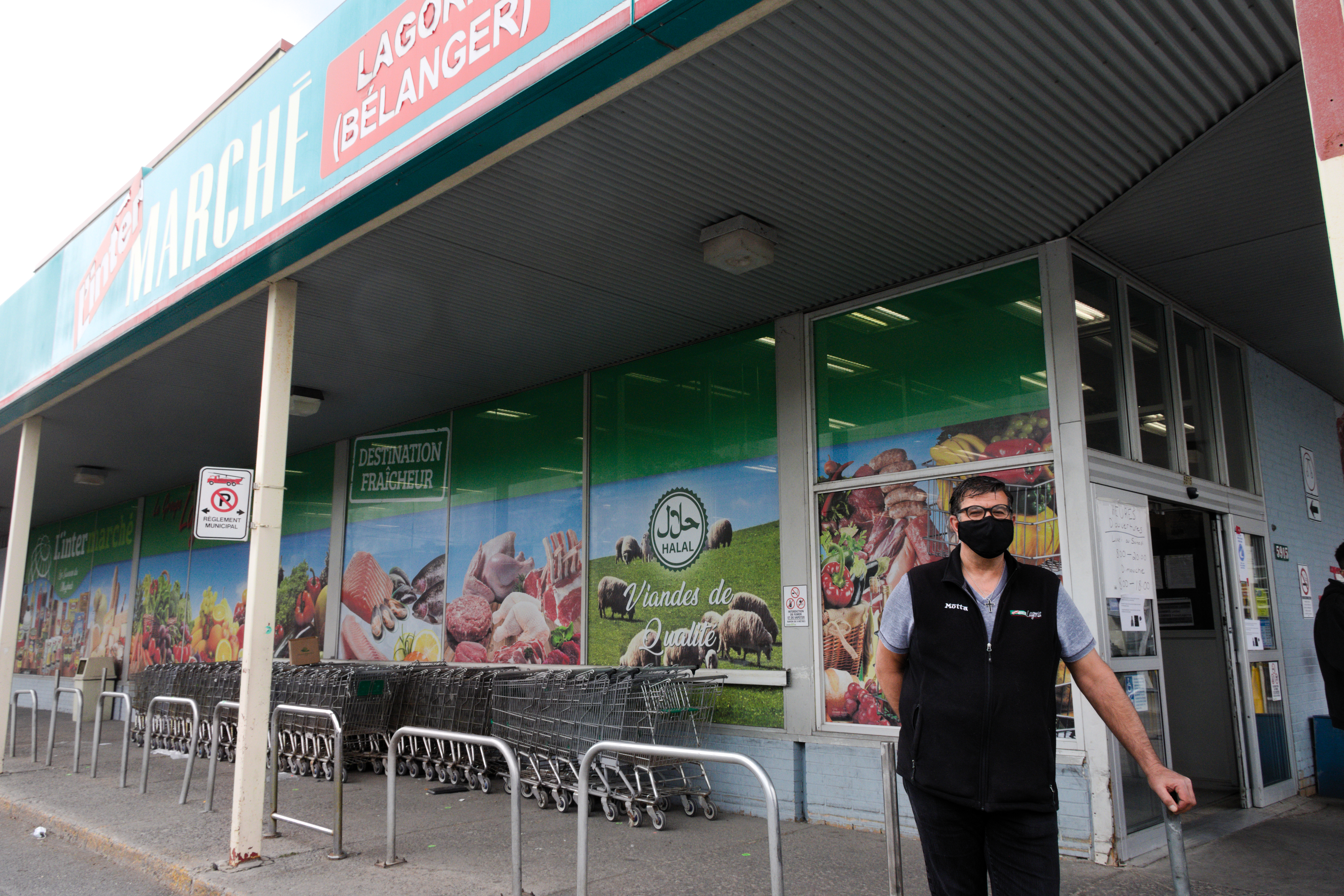 L'entrée de l'Intermarché