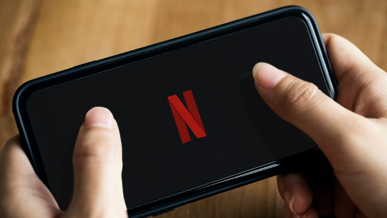 Netflix telephone intelligent retirer émissions films liste reprendre