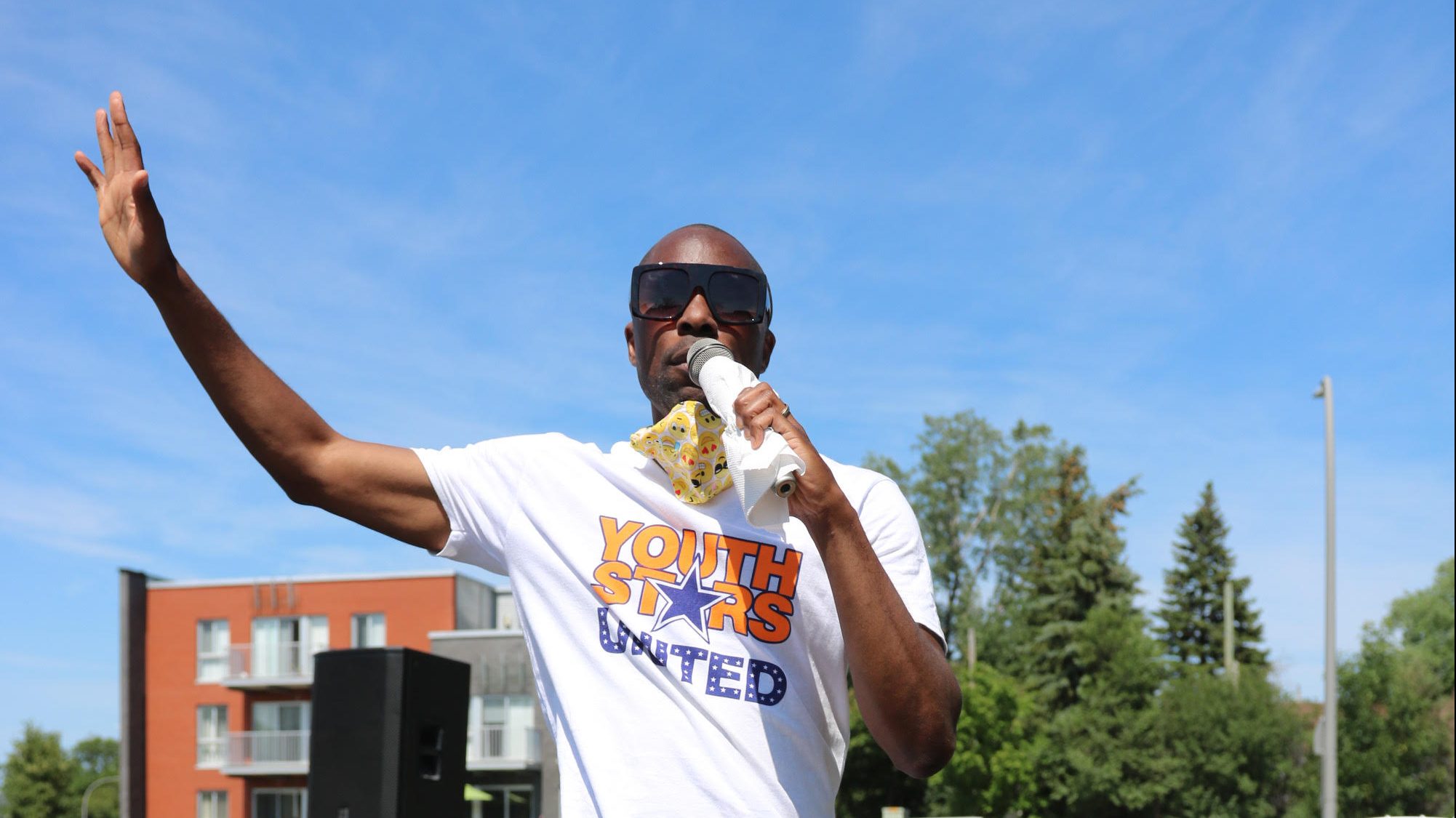 Manifestation contre le racisme à Pierrefonds