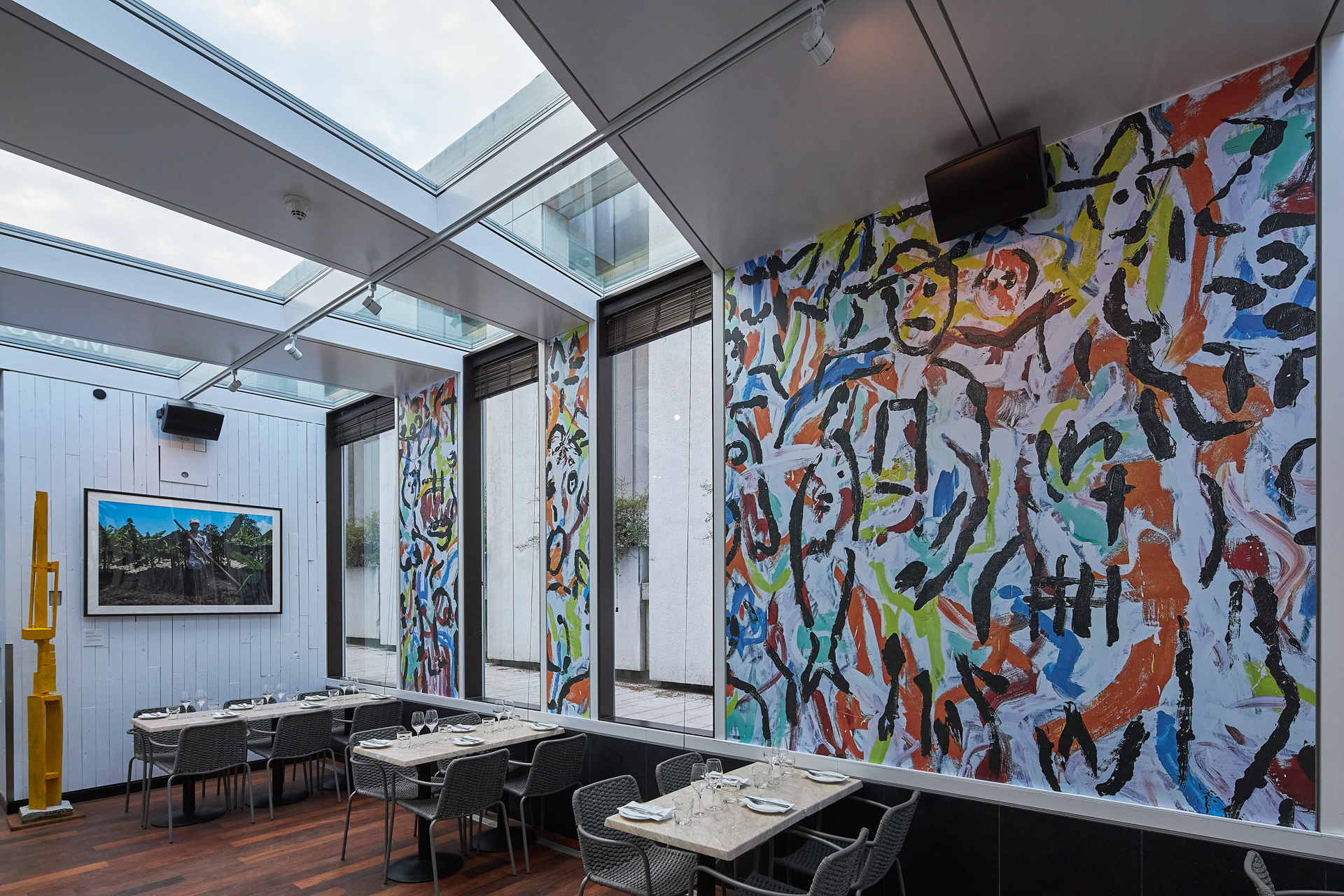 Int&eacute;rieur du restaurant Kamuy