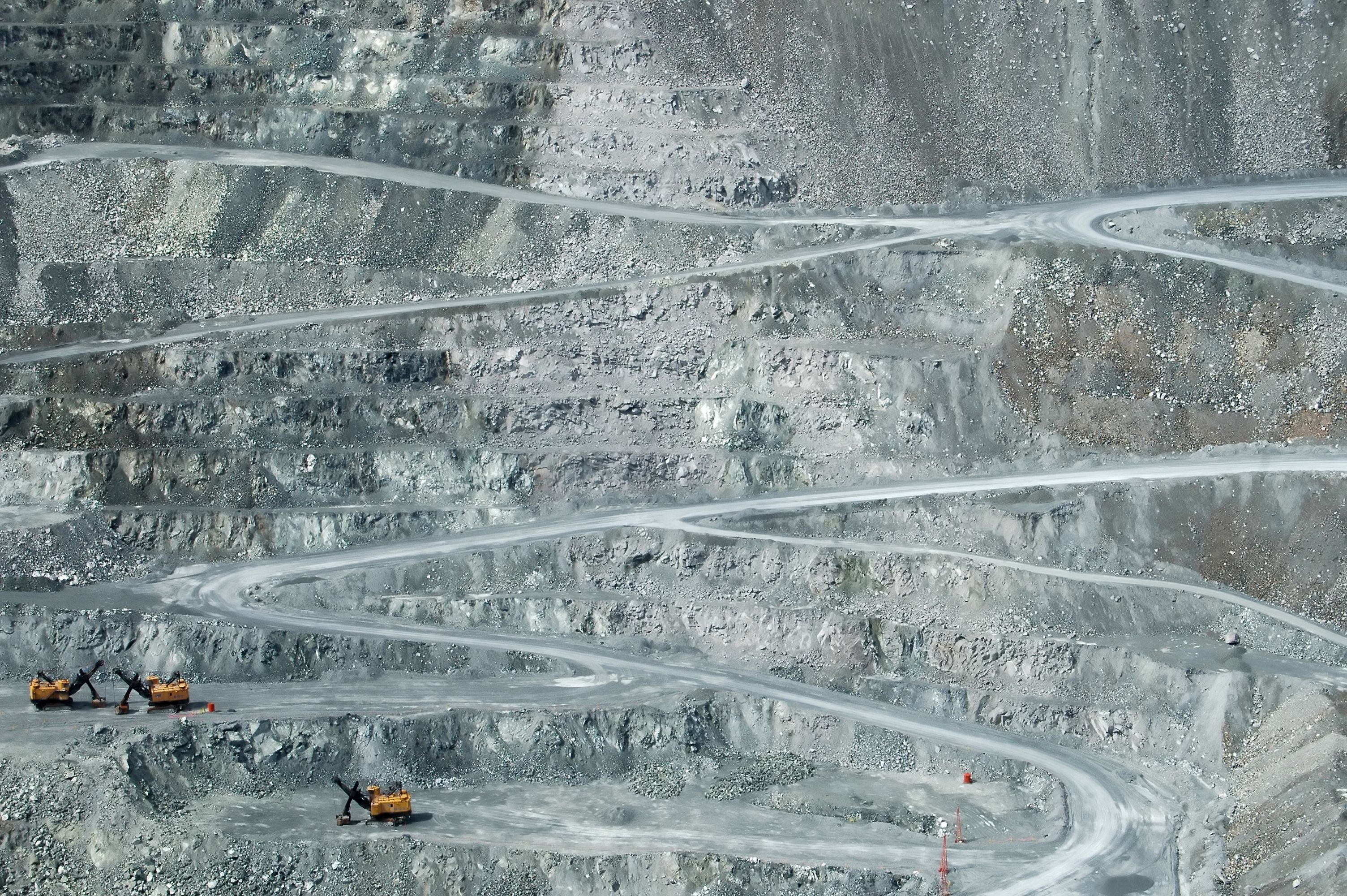 Des mines en bordure de Thetford Mines, au Québec, où étaient précédemment exploités des tonnes d'amiante
