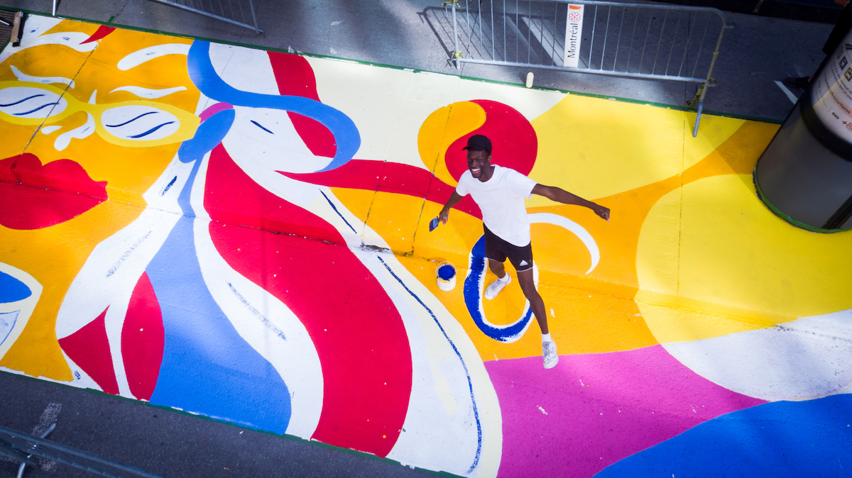 Pour aider les commerçants du boulevard Saint-Laurent éprouvés par la pandémie, la portion située entre Sherbrooke et l’avenue du Mont-Royal sera piétonne pour 11 jours. Un corridor piétonnier créé par Francorama (en photo) sera créé.