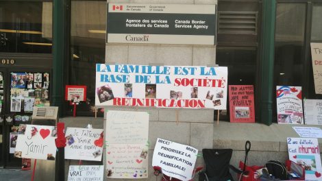Des manifestations pour demander la réunification familiale dans tout le Canada