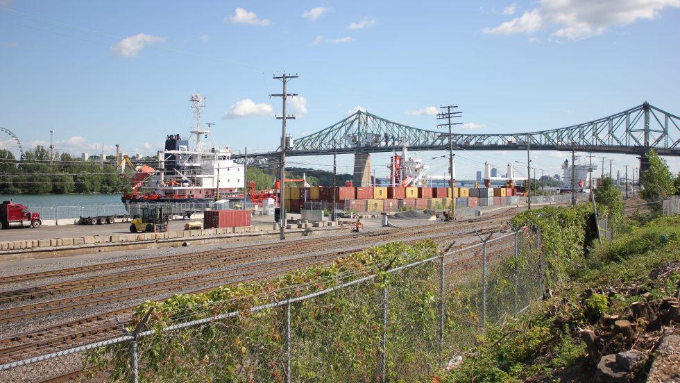 Entente de principe et trêve avec des syndicats au Port de Montréal.