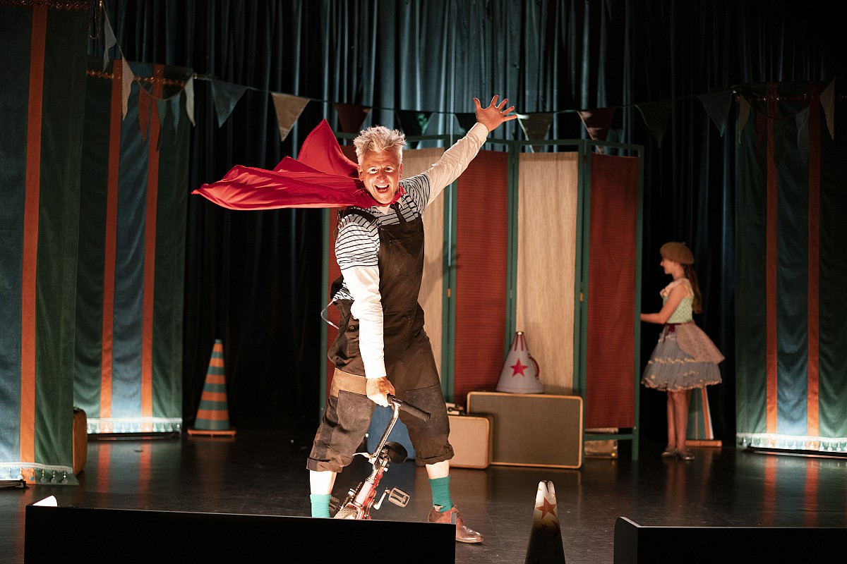 Patrick Huard dans Mon cirque à moi.