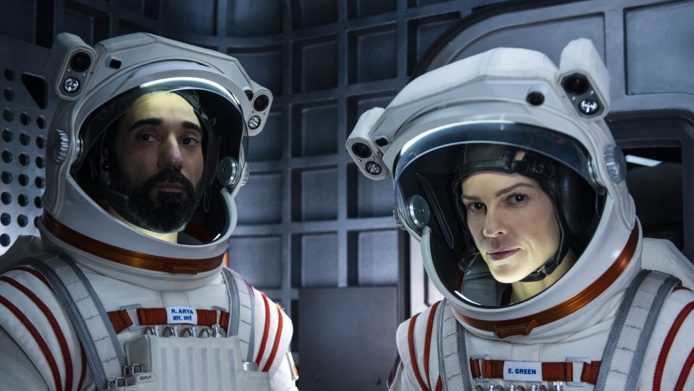 Away et son message s’inscrivent parfaitement dans le contexte de notre époque