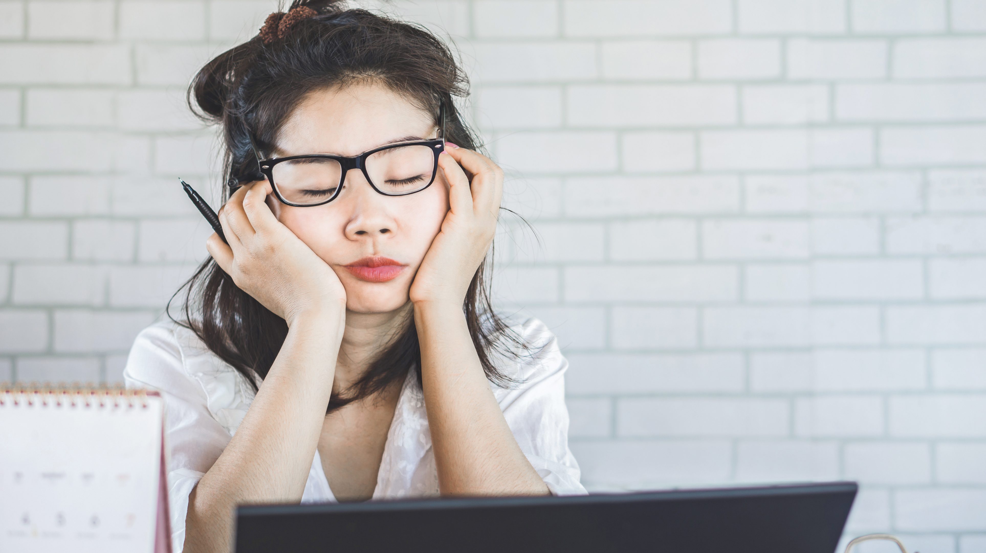 Télétravail et santé mentale: comment gérer la charge de travail à la maison?