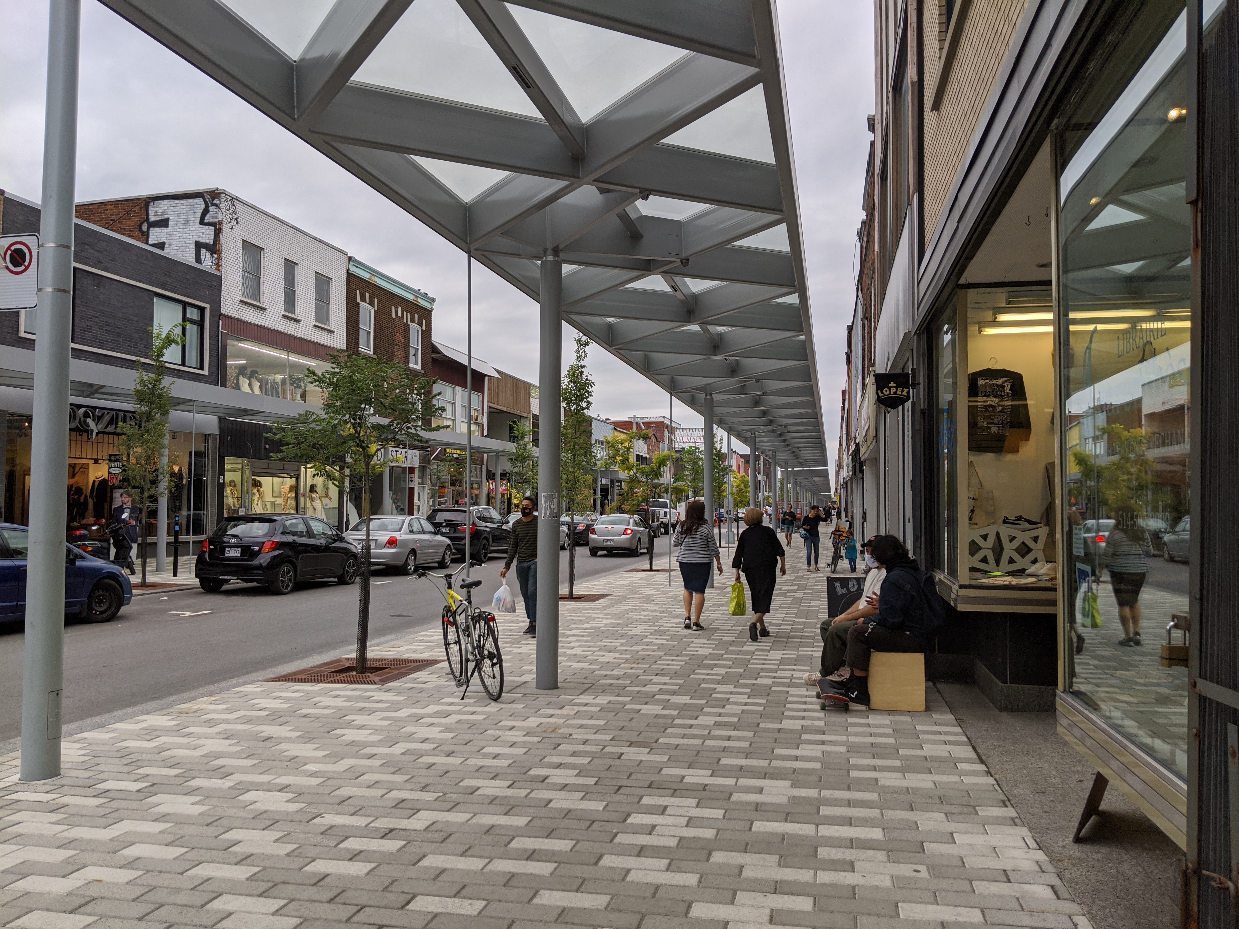 Plaza St Hubert été