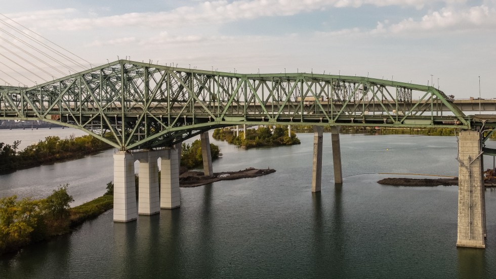 Différentes méthodes ont été présentées pour le démantèlement du pont Champlain.