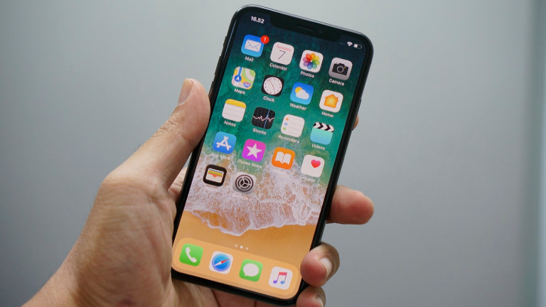Apple a introduit un système de lumières permettant de savoir si notre caméra ou micro est utilisé par une application. iPhone confidentialité micro caméra iOS 14 iPhone iPad