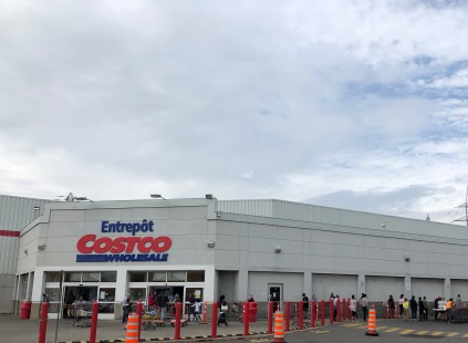 File habituelle à un Costco