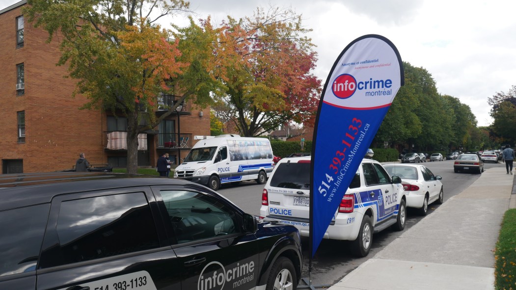 Agents de police aux HLM Saint-Sulpice