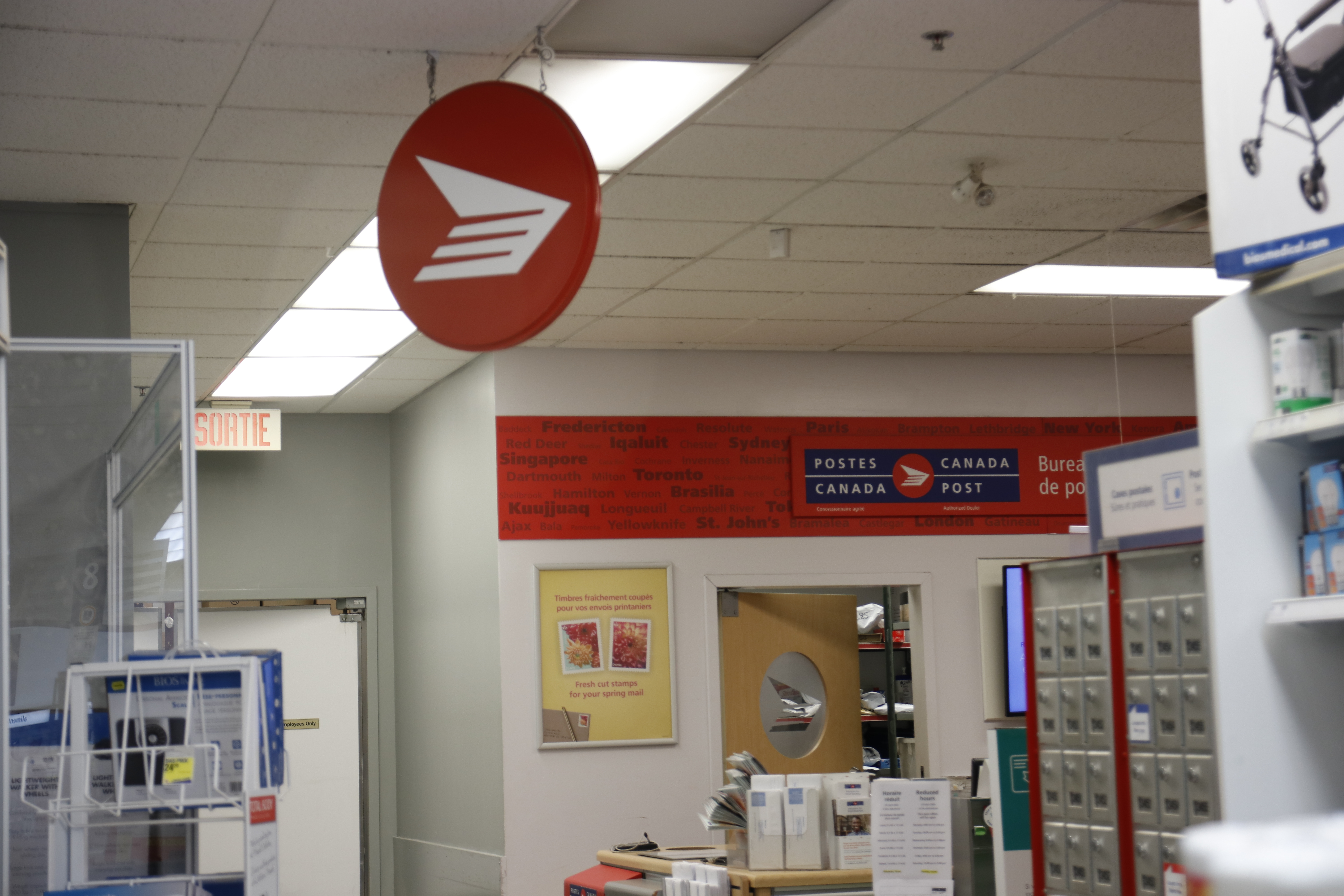 Postes Canada