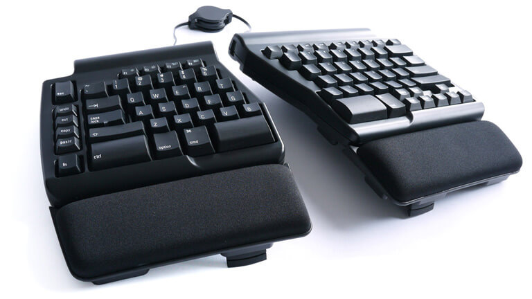 Le clavier Ergo Pro se sépare en deux parties pour permettre une meilleure position à l’ordinateur. Clavier Ergo Pro Matias