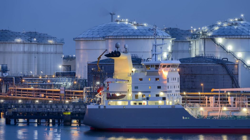 Le projet Énergie Saguenay prévoit acheminer par bateau le gaz naturel liquéfié dans le fjord du Saguenay.