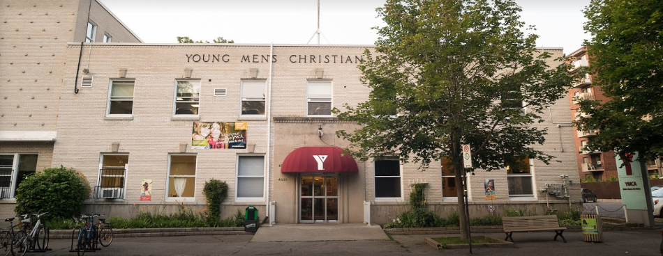 Le YMCA sur l'avenue Hampton, dans Notre-Dame-de-Grâce.