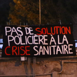 Bannière contre le couvre-feu