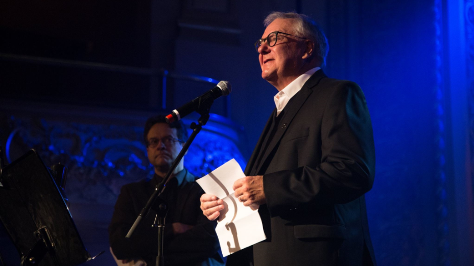 André Huberdeau est impliqué auprès de la fondation pour l'alphabétisation.