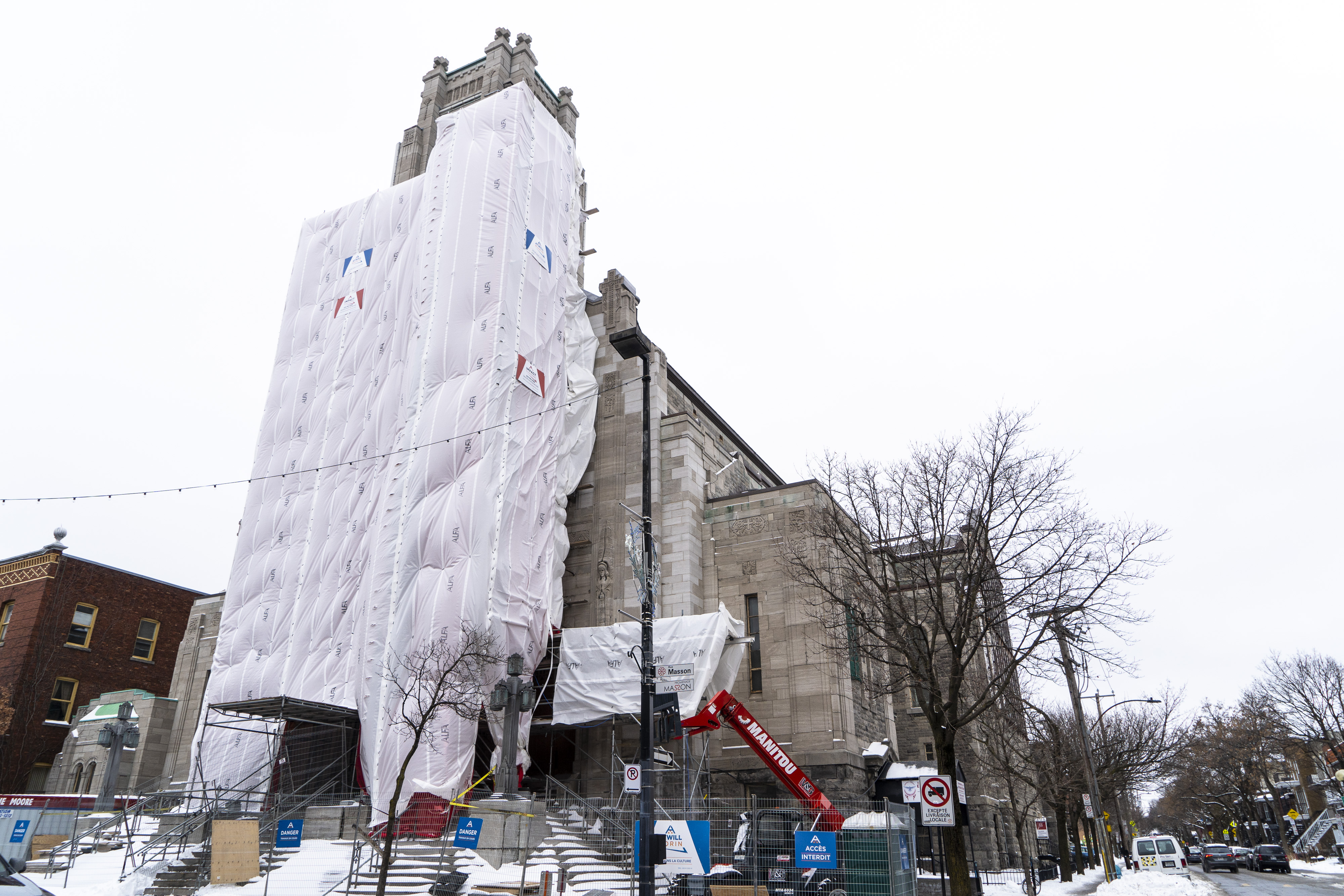 Église Saint-Esprit-de-Rosemont travaux