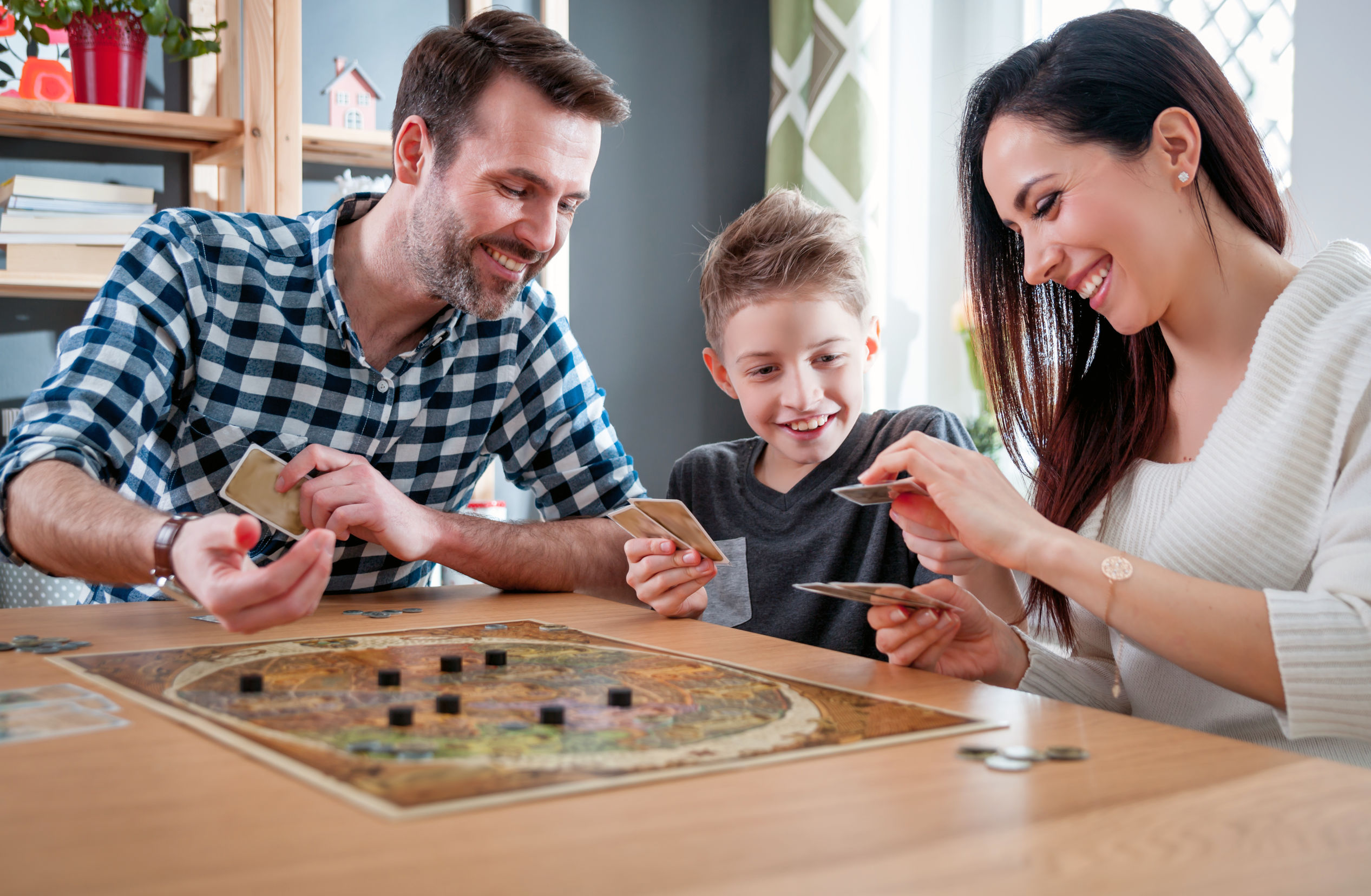 Les meilleurs jeux de société pour s'amuser en famille
