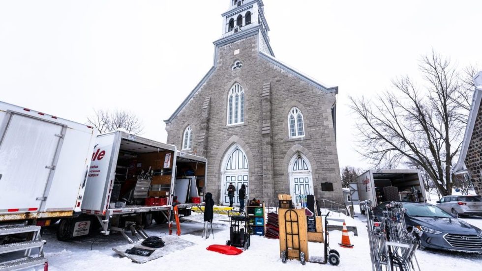 Tournage de la série à l'église Saint-Joseph.