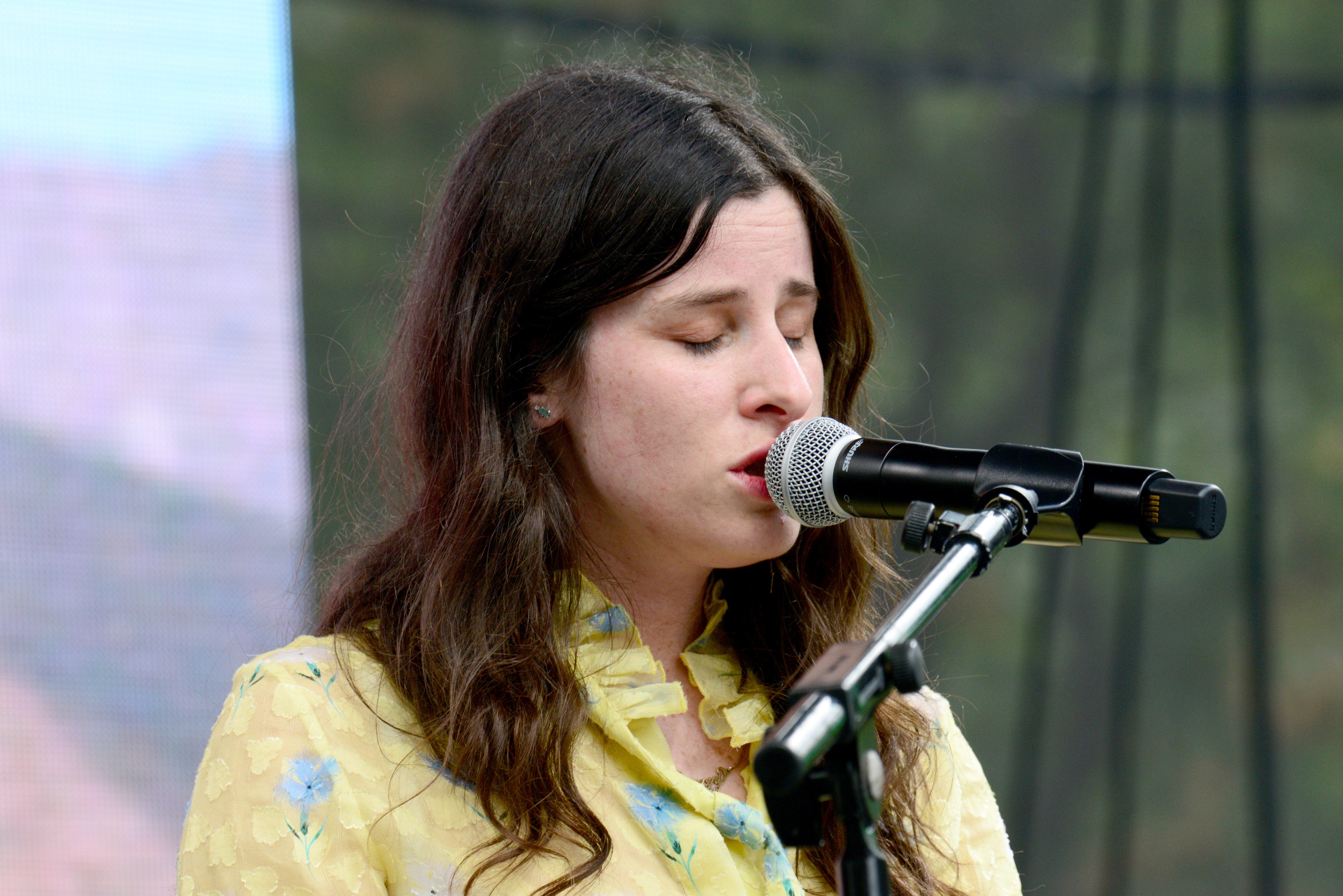 Buzzy Lee, fille de Spielberg, crève l'écran