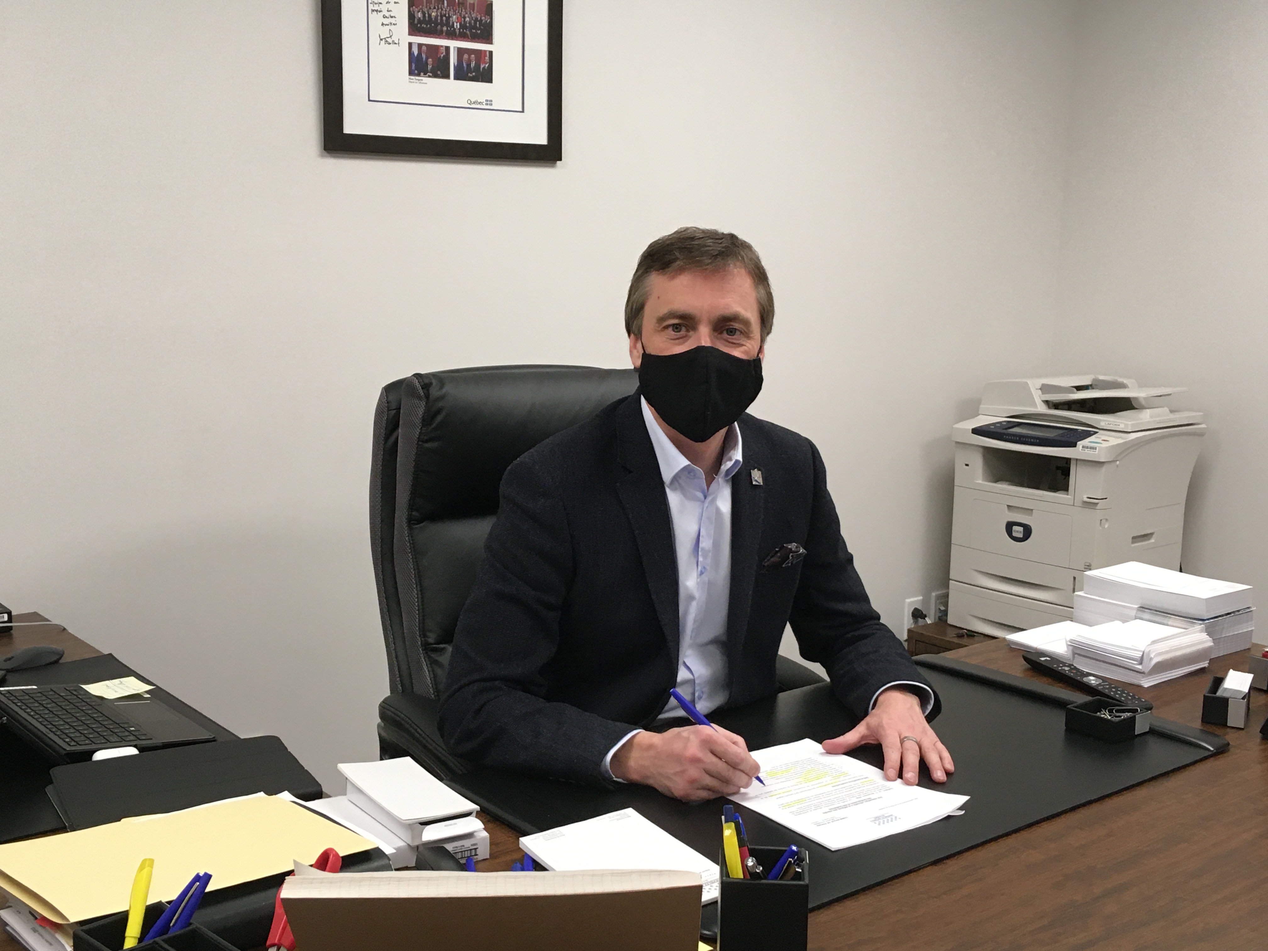 Marc Tanguay à son bureau.