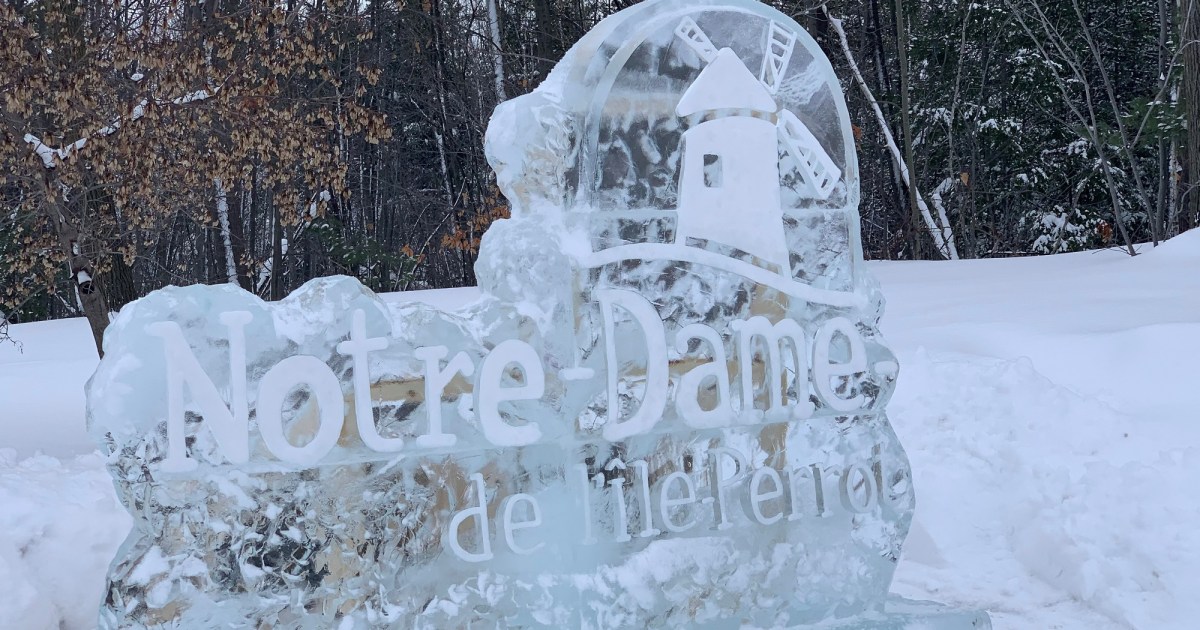 Nouvelles sculptures de glace à NotreDamedel'ÎlePerrot